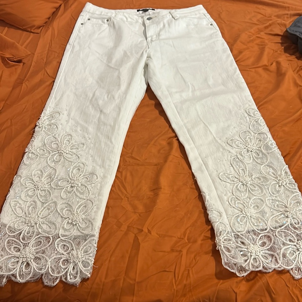 Juliette size 12 white lace/beaded jeans
